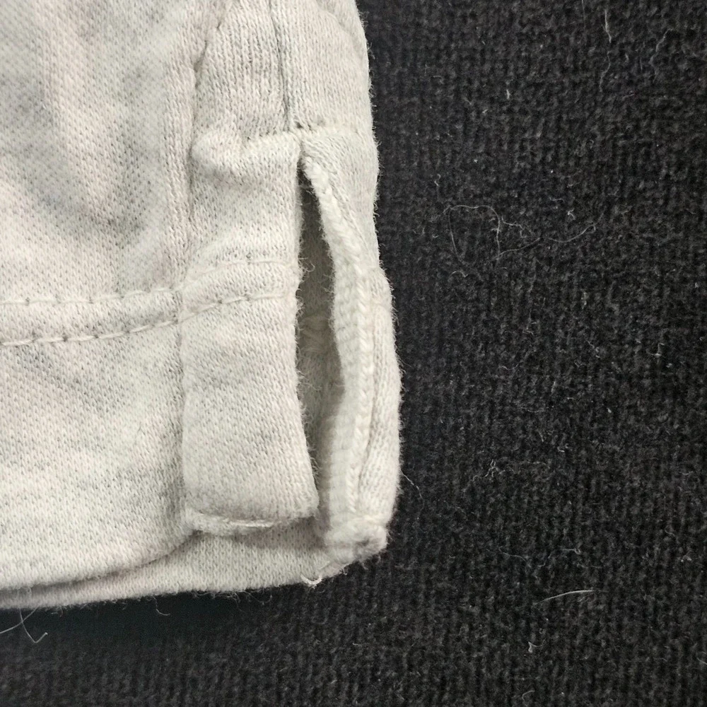 Banana Republic no rips